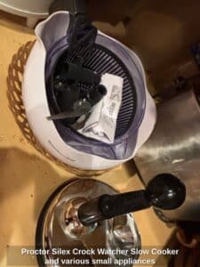 Proctor-Silex-Crock-Watcher-Slow-Cooker-and-various-small-appliances-third-image