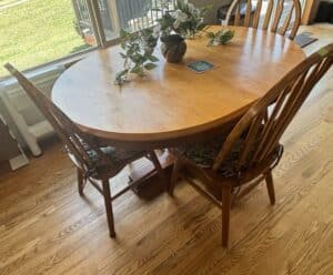 Round-Oak-Dining-Table-with-Four-Chairs-second-image