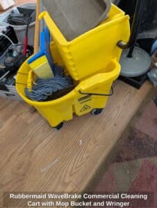 Rubbermaid-WaveBrake-Commercial-Cleaning-Cart-with-Mop-Bucket-and-Wringer-second-image