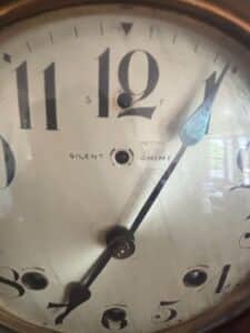 Seth-Thomas-Adamantine-Mantel-Clock-second-image