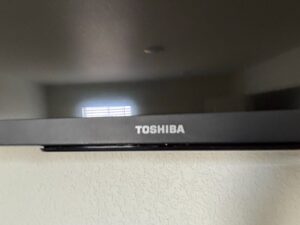 Toshiba-LFU-Inch-K-UHD-LED-TV-second-image
