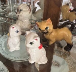 Vintage-Ceramic-Cat-Figurines-Siamese-and-Companion-Cats