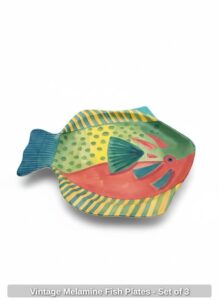 Vintage-Melamine-Fish-Plates-Set-of