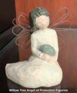Willow-Tree-Angel-of-Protection-Figurine