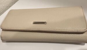 Womens-Bi-Fold-Wallet