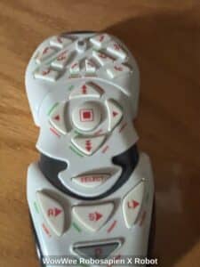 WowWee-Robosapien-X-Robot-fourth-image