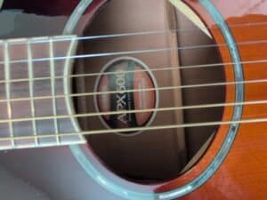 Yamaha-APX-Thinline-Cutaway-Acoustic-Electric-Guitar-third-image