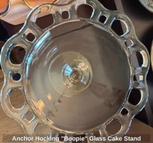 Anchor-Hocking-Boopie-Glass-Cake-Stand