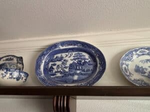 Antique-Blue-Willow-Oval-Platter-with-Scalloped-Edge