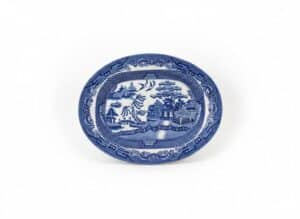 Antique-Blue-Willow-Oval-Platter-with-Scalloped-Edge-second-image