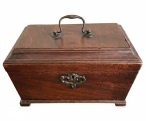 Antique-Mahogany-Tea-Caddy-with-Brass-Hardware