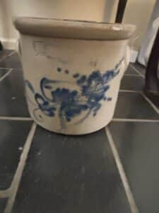 Antique-Stoneware-Crock-with-Blue-Floral-Decoration-Possibly-New-York-or-Fort-Edward-Pottery