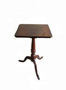 Antique-Tilt-Top-Pedestal-Table