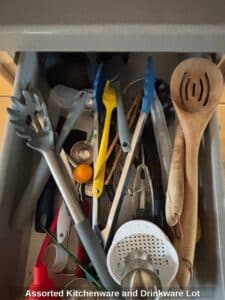 Assorted-Kitchenware-and-Drinkware-Lot-fifth-image