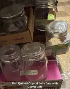 Ball-Quilted-Crystal-Jelly-Jars-with-Clamp-Lids