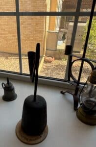 Cast-Iron-Investor-Relations-Paperweight