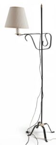 Dark-Wood-Turned-Post-Floor-Lamp-with-Wrought-Iron-Accents