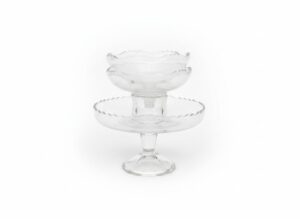 Fostoria-Sunburst-Pattern-Glass-Dessert-Plates-and-Footed-Compote-Set-second-image