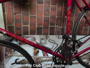Fuji-Club-Road-Bicycle-second-image