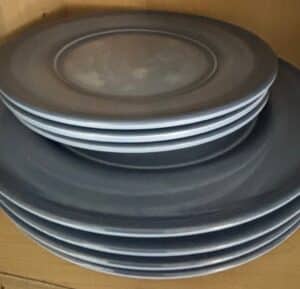 Matte-Gray-Stoneware-Dinner-Plates