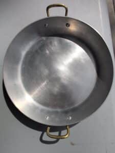Mauviel-France-Copper-Saut-Pan-with-Cast-Iron-Handle