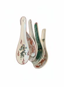 Set-of-Four-Ceramic-Asian-Soup-Spoons-with-Dragon-and-Bird-Motifs