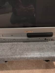 Sylvania-CRT-Television-with-Built-in-DVD-Player-second-image