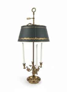 Vintage-Chapman-Brass-Swan-Bouillotte-Lamp-with-Tole-Shade