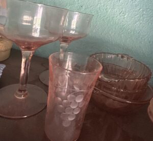 Anchor-Hocking-Mayfair-Open-Rose-Pink-Depression-Glass-Set-second-image