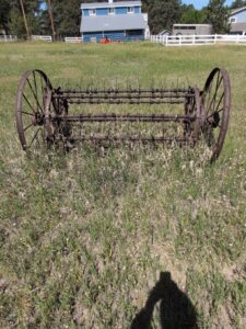 Antique-Horse-Drawn-Hay-Rake-second-image
