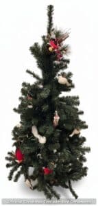 Artificial-Christmas-Tree-with-Bird-Ornaments