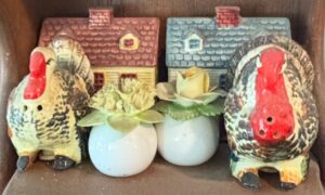 Assorted-Ceramic-Figurines-and-Salt-and-Pepper-Shakers-Primarily-Farm-Animals-and-Holiday-Themes-fifth-image