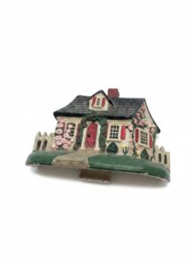 Cast-Iron-Cottage-Doorstop