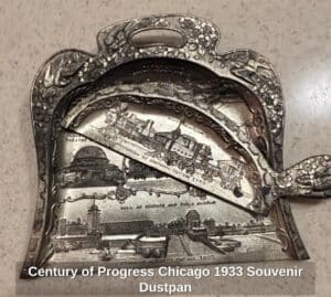 Century-of-Progress-Chicago-Souvenir-Dustpan