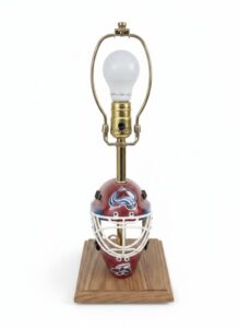 Colorado-Avalanche-Goalie-Mask-Lamp