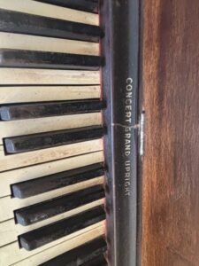 Concert-Grand-Upright-Piano-second-image