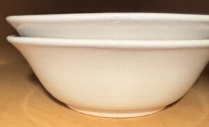 Corelle-Butterfly-Gold-Oval-Plates-and-Assorted-Bowls-sixth-image