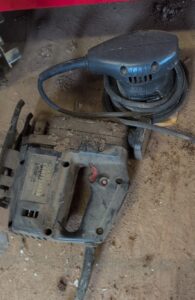 Craftsman-Auto-Scroll-Jigsaw-and-Dual-Motion-Orbital-Sander-Set