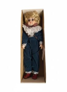 Dolls-by-Lindell-Porcelain-Doll-second-image