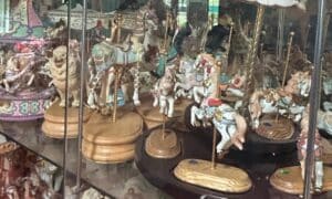 Franklin-Mint-Collection-of-Musical-Carousel-Figurines
