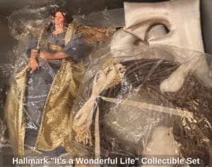 Hallmark-Its-a-Wonderful-Life-Collectible-Set