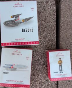 Hallmark-Keepsake-Star-Trek-Ornaments-U.S.S.-Franklin-U.S.S.-Enterprise-NCC-C-Ensign-Pavel-Chekov