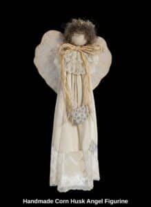 Handmade-Corn-Husk-Angel-Figurine