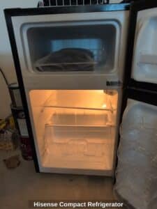 Hisense-Compact-Refrigerator-second-image