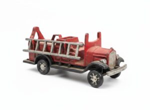 Hubley-Cast-Iron-Fire-Ladder-Truck