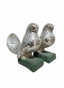 Jobi-Birds-of-Paradise-Mosaic-Sculptures-second-image