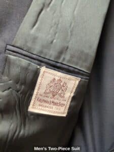 Mens-Two-Piece-Suit-second-image