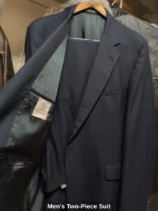 Mens-Two-Piece-Suit-third-image
