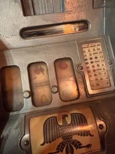 Mills-Extraordinary-Cent-Slot-Machine-second-image