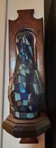 Mosaic-Glass-Vase-with-Wooden-Wall-Mount